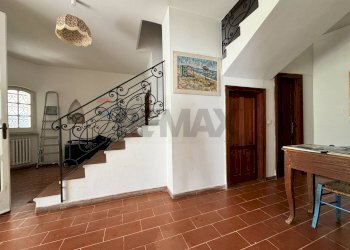 Scale - Villa Via Pian del Lago
 
47, Casalbordino - foto 16