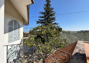 Balcone - Villa Via Pian del Lago
 
47, Casalbordino - foto 18