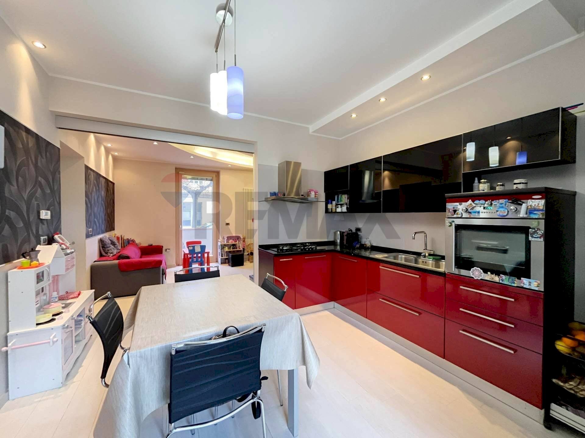 Cucina - Quadrilocale Via Roma
38, Arielli - foto 2