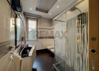 Bagno - Quadrilocale Via Roma
 
38, Arielli - foto 17