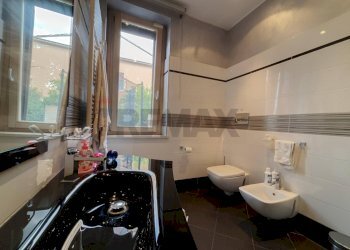 Bagno - Quadrilocale Via Roma
 
38, Arielli - foto 19