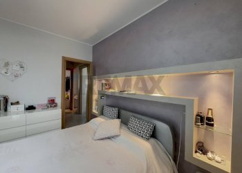 Camera / camera da letto - Quadrilocale Via Roma
 
38, Arielli - foto 24