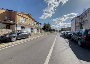 Edificio all\'aperto - Quadrilocale Via Roma
 
38, Arielli - foto 38