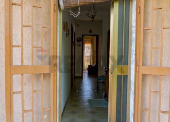 Hall / corridoio - Villa Via A. Fleming
 
8, Pedara - foto 2