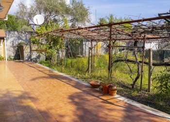 Giardino - Villa Via A. Fleming
 
8, Pedara - foto 12