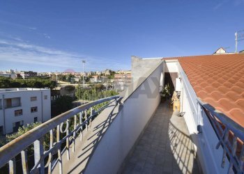 Balcone - Attico Via Savona
 
50, Biancavilla - foto 10