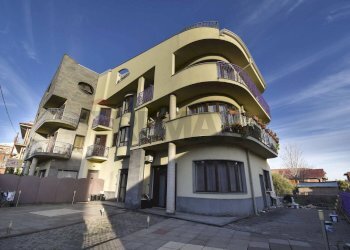 Edificio all\'aperto - Attico Via Savona
 
50, Biancavilla - foto 29