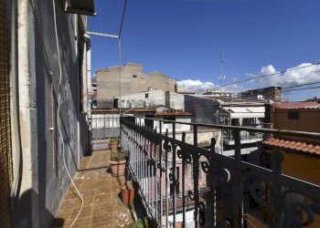 Balcone - Casa indipendente Via Raciti
 
8, Catania - foto 17