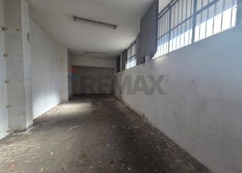 Parcheggio - Locale Commerciale Corso San Vito
 
188, Mascalucia - foto 6