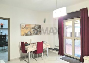 Sala da pranzo - Trilocale Via Liberazione
 
3, Lentini - foto 4