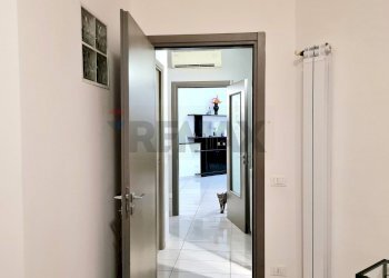 Hall / corridoio - Trilocale Via Liberazione
 
3, Lentini - foto 9