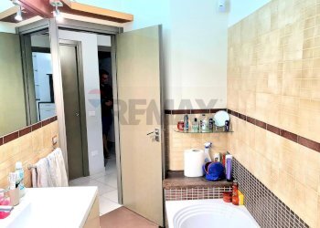 Bagno - Trilocale Via Liberazione
 
3, Lentini - foto 13