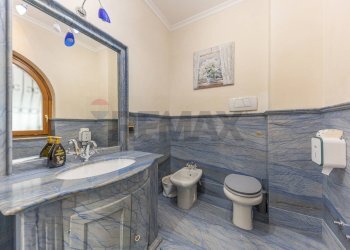 Bagno - Villa Via Formello
 
17 g, Monte Porzio Catone - foto 17