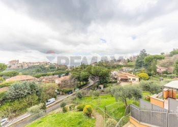 Edificio all\'aperto - Villa Via Formello
 
17 g, Monte Porzio Catone - foto 36