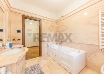 Bagno - Villa Via Formello
 
17 g, Monte Porzio Catone - foto 48