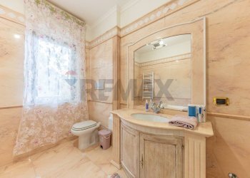 Bagno - Villa Via Formello
 
17 g, Monte Porzio Catone - foto 49