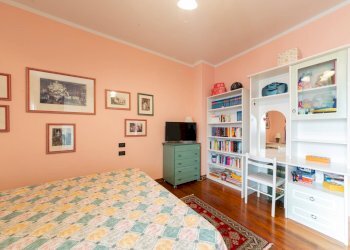 Camera / camera da letto - Apartment VIA LA STECCATA
 
15, Terranuova Bracciolini - photo 9