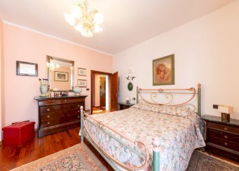 Camera / camera da letto - Apartment VIA LA STECCATA
 
15, Terranuova Bracciolini - photo 24