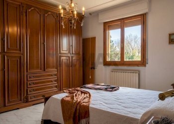 Camera / camera da letto - Quadrilocale Via Catalogna
 
10, Castelfranco Piandiscò - foto 6