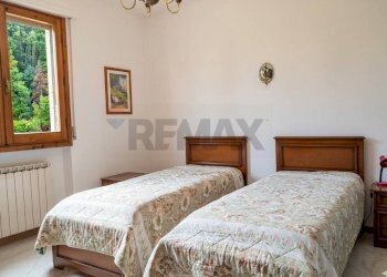 Camera / camera da letto - Quadrilocale Via Catalogna
 
10, Castelfranco Piandiscò - foto 7