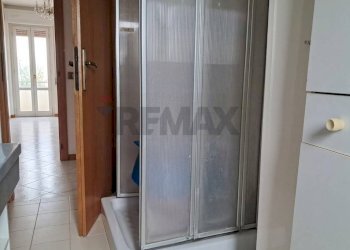 Bagno - Quadrilocale Via Catalogna
 
10, Castelfranco Piandiscò - foto 9