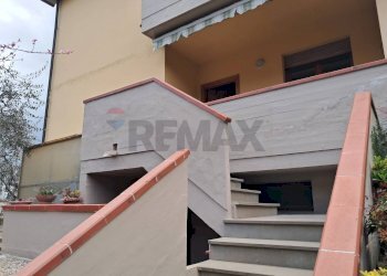 Edificio all\'aperto - Quadrilocale Via Catalogna
 
10, Castelfranco Piandiscò - foto 12