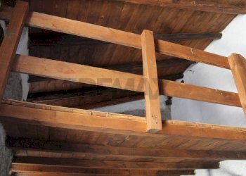 Dettagli - Three-room apartment via Vecchia, Berbenno di Valtellina - photo 10