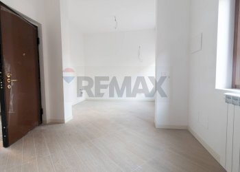 Stanza vuota - Monolocale Via Carlo Porta, Bovisio-Masciago - foto 7