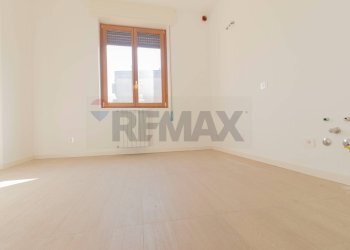 Stanza vuota - Trilocale Via Carlo Porta, Bovisio-Masciago - foto 2