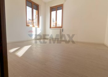 Stanza vuota - Trilocale Via Carlo Porta, Bovisio-Masciago - foto 6