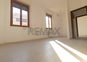 Stanza vuota - Bilocale Via Carlo Porta, Bovisio-Masciago - foto 1