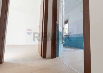 Hall / corridoio - Bilocale Via Carlo Porta, Bovisio-Masciago - foto 6