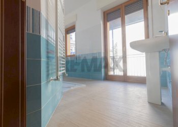 Stanza vuota - Bilocale Via Carlo Porta, Bovisio-Masciago - foto 7