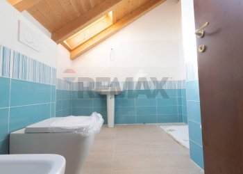 Bagno - Bilocale Via Carlo Porta, Bovisio-Masciago - foto 6