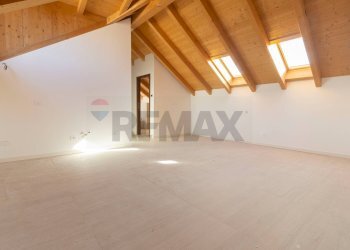 Stanza vuota - Monolocale Via Carlo Porta, Bovisio-Masciago - foto 8