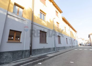 Edificio all\'aperto - Bilocale Via Carlo Porta, Bovisio-Masciago - foto 5