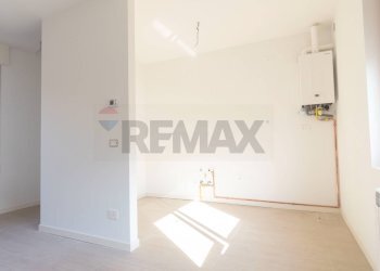 Stanza vuota - Bilocale Via Carlo Porta, Bovisio-Masciago - foto 9