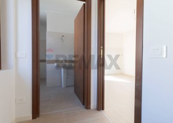 Hall / corridoio - Bilocale Via Carlo Porta, Bovisio-Masciago - foto 10