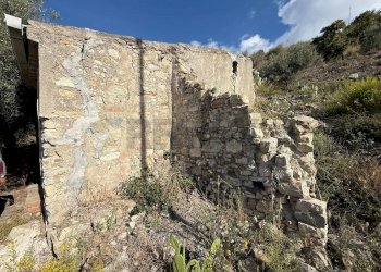 Vista delle montagne - Rustic Contrada Grimaudo
 
s.n.c, Castelmola - photo 21