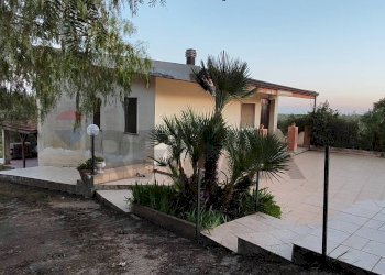 Casa all\'aperto - Villa Caltagirone - foto 1