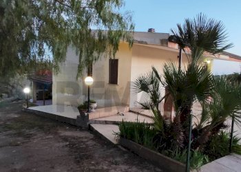 Casa all\'aperto - Villa Caltagirone - foto 2