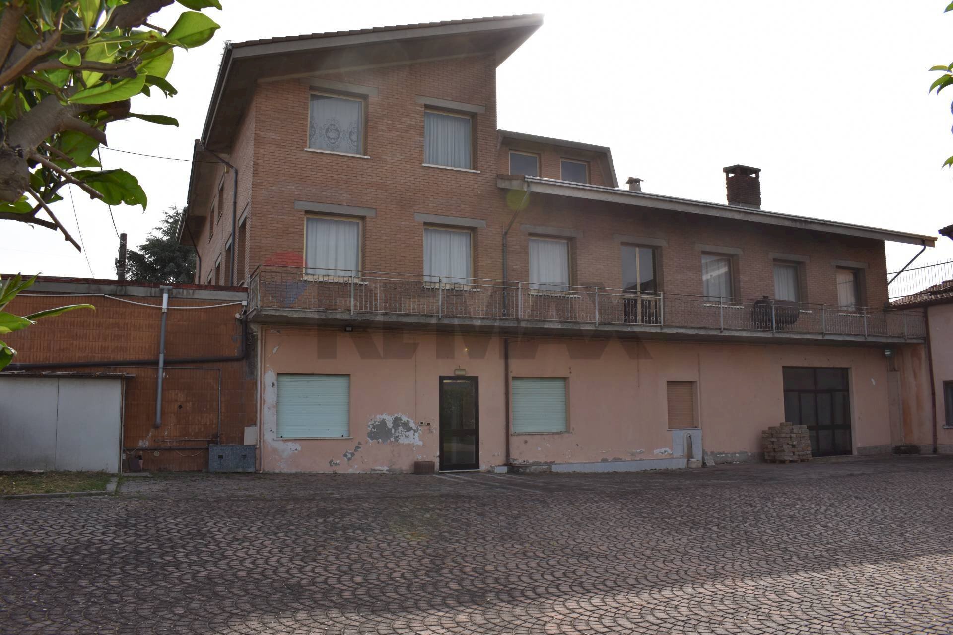 Edificio all\'aperto - Casa indipendente Via Gramsci
30, Sermide e Felonica - foto 2