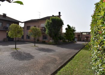 Casa all\'aperto - Casa indipendente Via Gramsci
 
30, Sermide e Felonica - foto 1