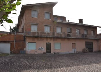 Edificio all\'aperto - Casa indipendente Via Gramsci
 
30, Sermide e Felonica - foto 2