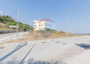 Edificio all\'aperto - Terreno edificabile via Gorizia
 
snc, Melilli - foto 1