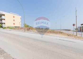 Edificio all\'aperto - Terreno edificabile via Gorizia
 
snc, Melilli - foto 2