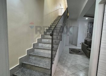 Scala interna - Casa indipendente Via dell'immacolata
 
55, Priolo Gargallo - foto 14