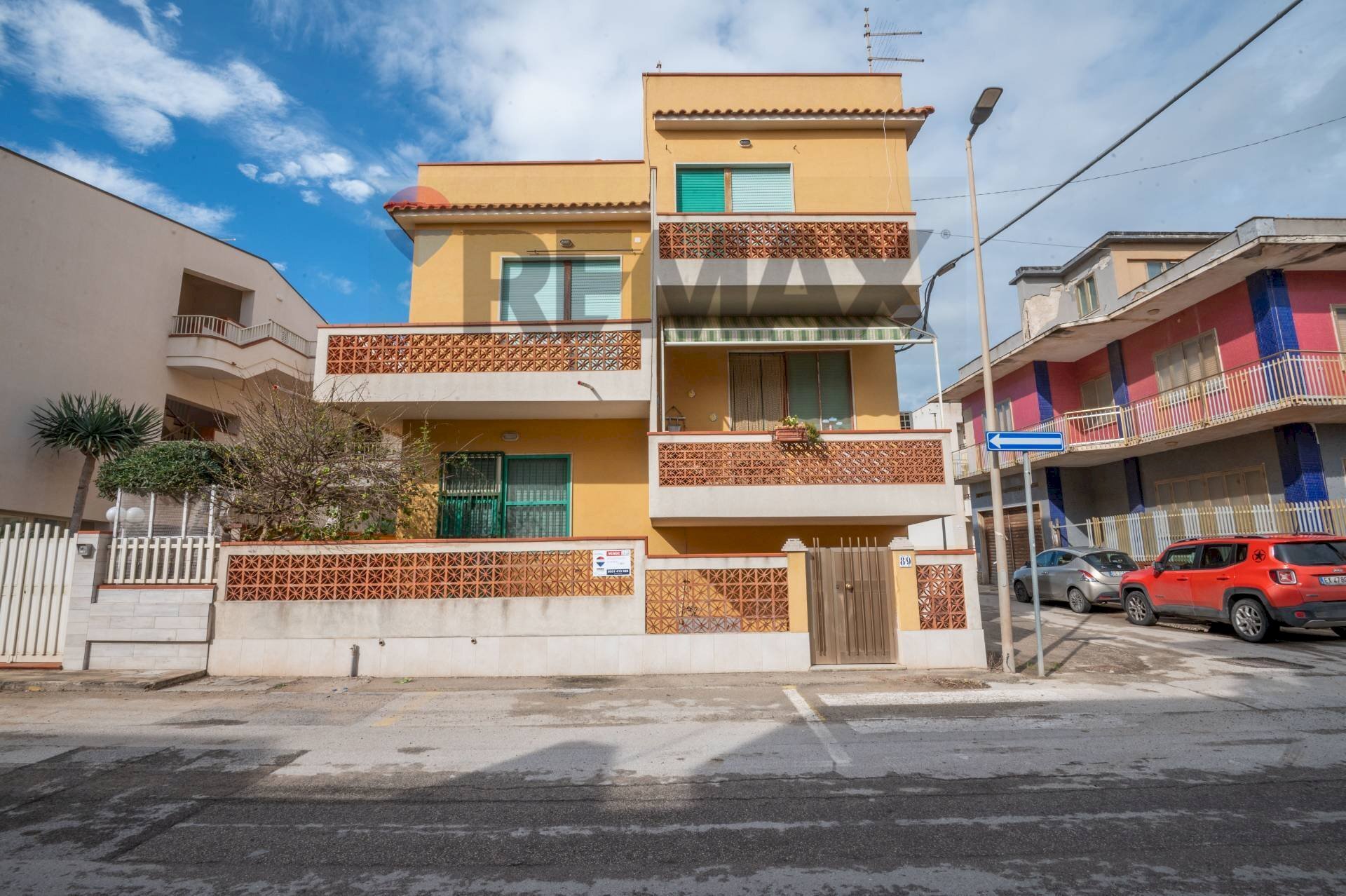 Edificio all\'aperto - Three-room apartment viale lido
 
89, Pachino - photo 1