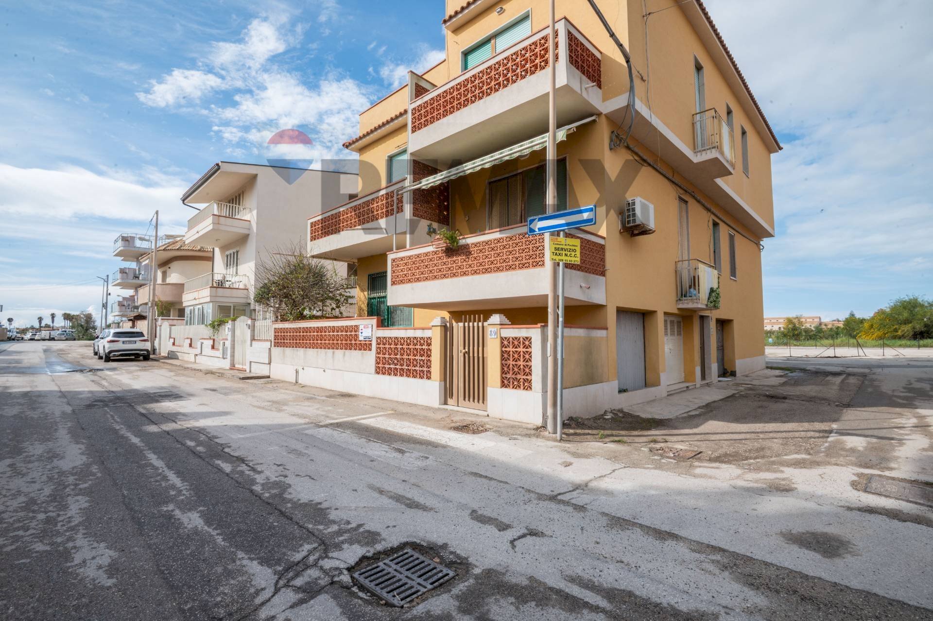 Edificio all\'aperto - Three-room apartment viale lido
89, Pachino - photo 2