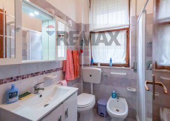 Bagno - Three-room apartment viale lido
 
89, Pachino - photo 14